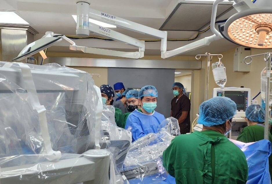 Bệnh viện Bình Dân tiếp tục chuyển giao phẫu thuật robot tại Philippines