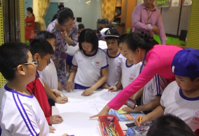 TP Hồ Chí Minh: Đề xuất tăng mức thưởng cho học sinh, giáo viên có thành tích tại các kỳ thi