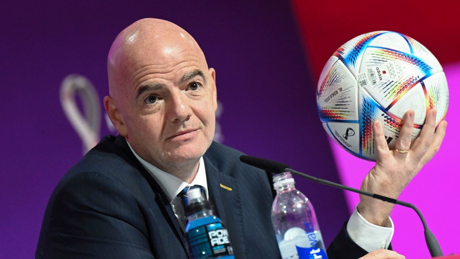 Phản đối Super League, FIFA mở rộng Club World Cup