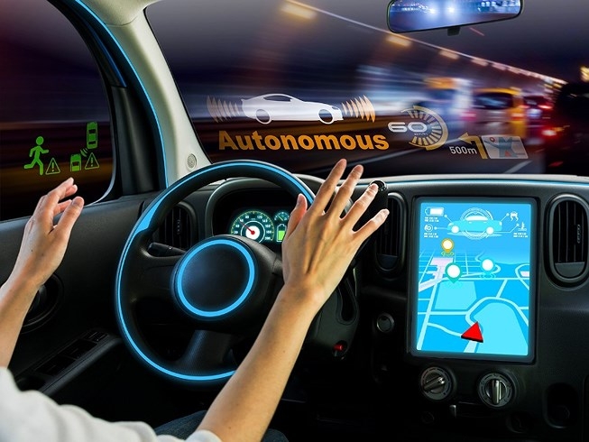 Tranh cãi về mạng 5G sẽ điều khiển xe hơi tự lái