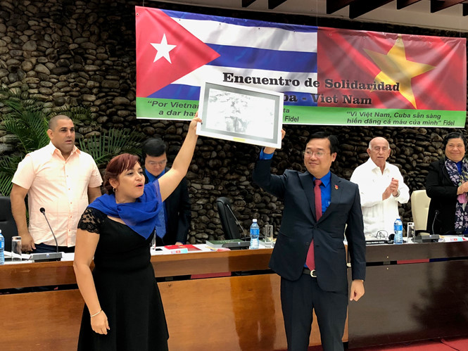 Cuộc gặp thế hệ trẻ hai nước Việt Nam - Cuba