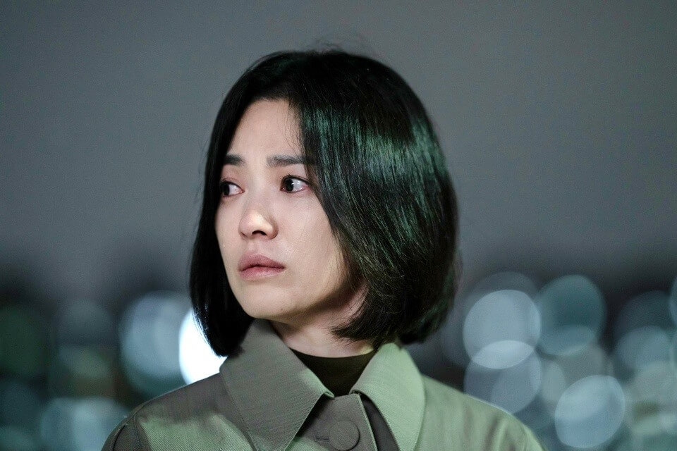 Nữ chính bị chê xuống sắc, phim của Song Hye Kyo, Jeon Do Yeon vẫn gây sốt